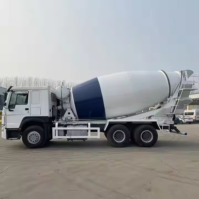 दूसरा हाथ HOWO 340HP 2-25cbms 9630*2500*3998mm 16650kg सीमेंट कंक्रीट मिक्सर ट्रक