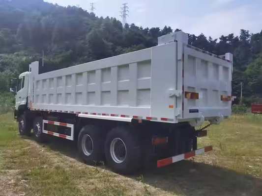 डोंगफेंग अफ्रीका में बिक्री भारी शुल्क पेलोड 50T 375hp मैनुअल ट्रांसमिशन डीजल ईंधन 8 * 4 डंपर ट्रक